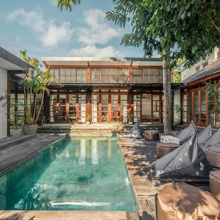 Batu Belig Living Managed By Cpm Bali Apartment Seminyak  Exterior photo