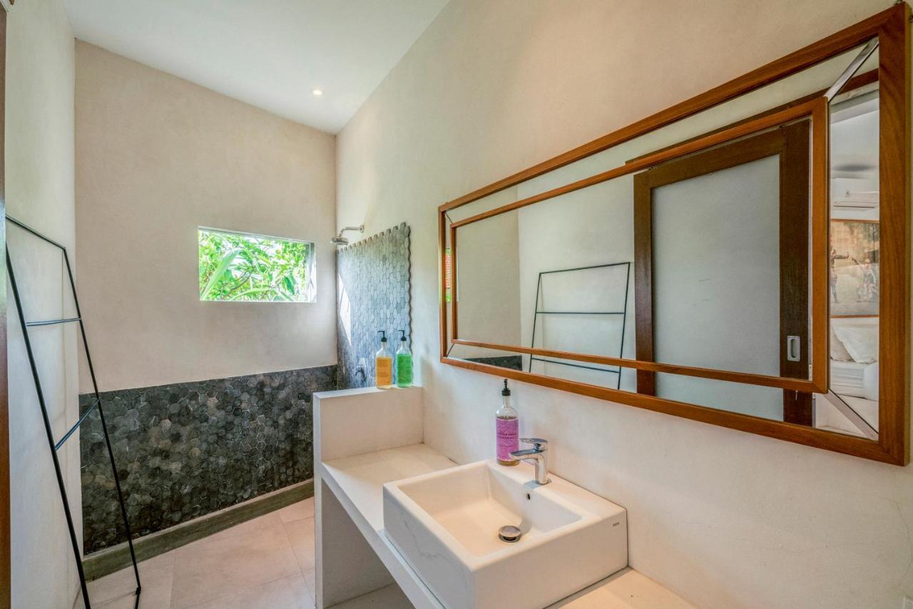 Batu Belig Living Managed By Cpm Bali Apartment Seminyak  Exterior photo