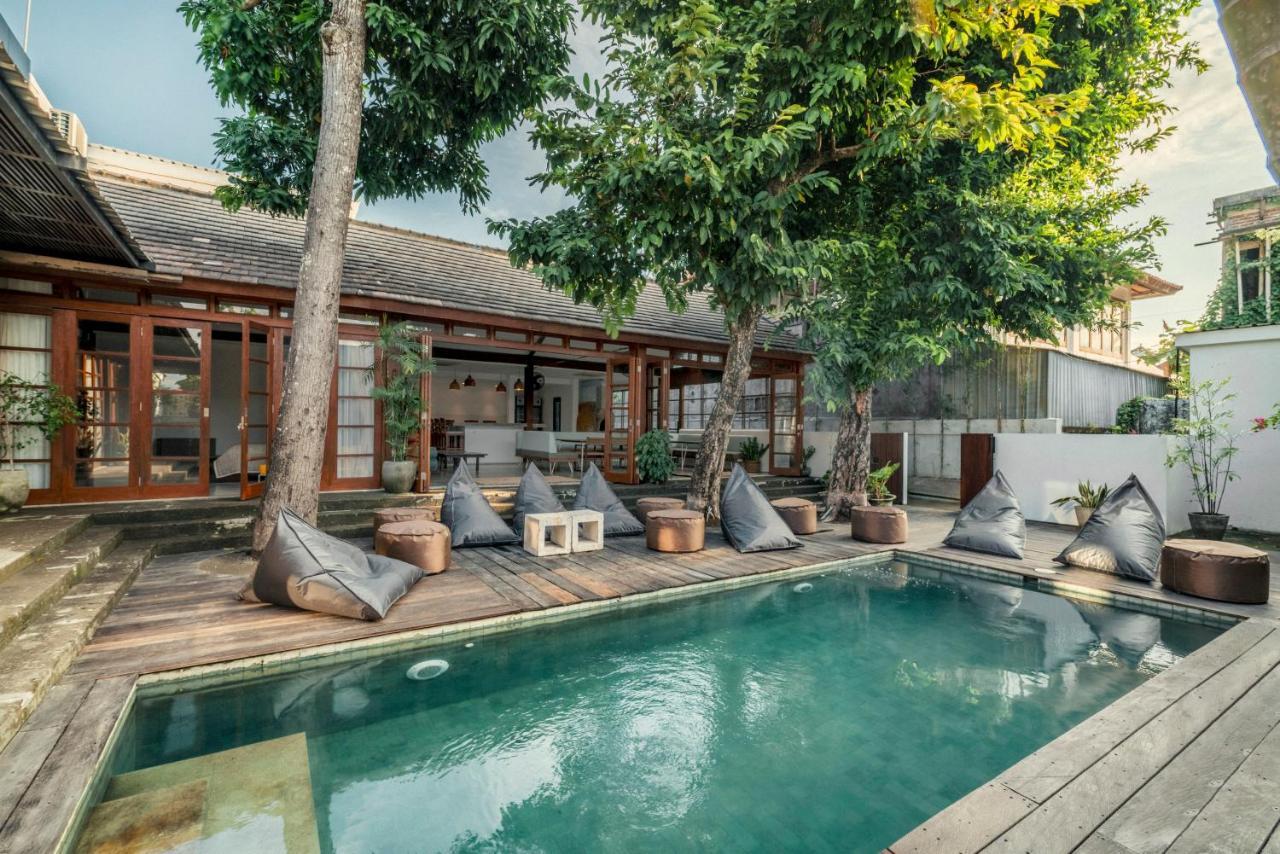 Batu Belig Living Managed By Cpm Bali Apartment Seminyak  Exterior photo